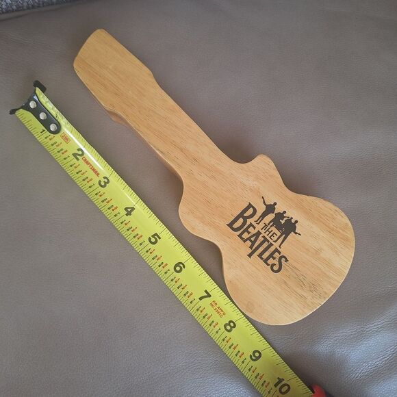 The Beatles Watch in wooden guitar case Apple Stainless Japan 9" Collectible - Picture 15 of 16